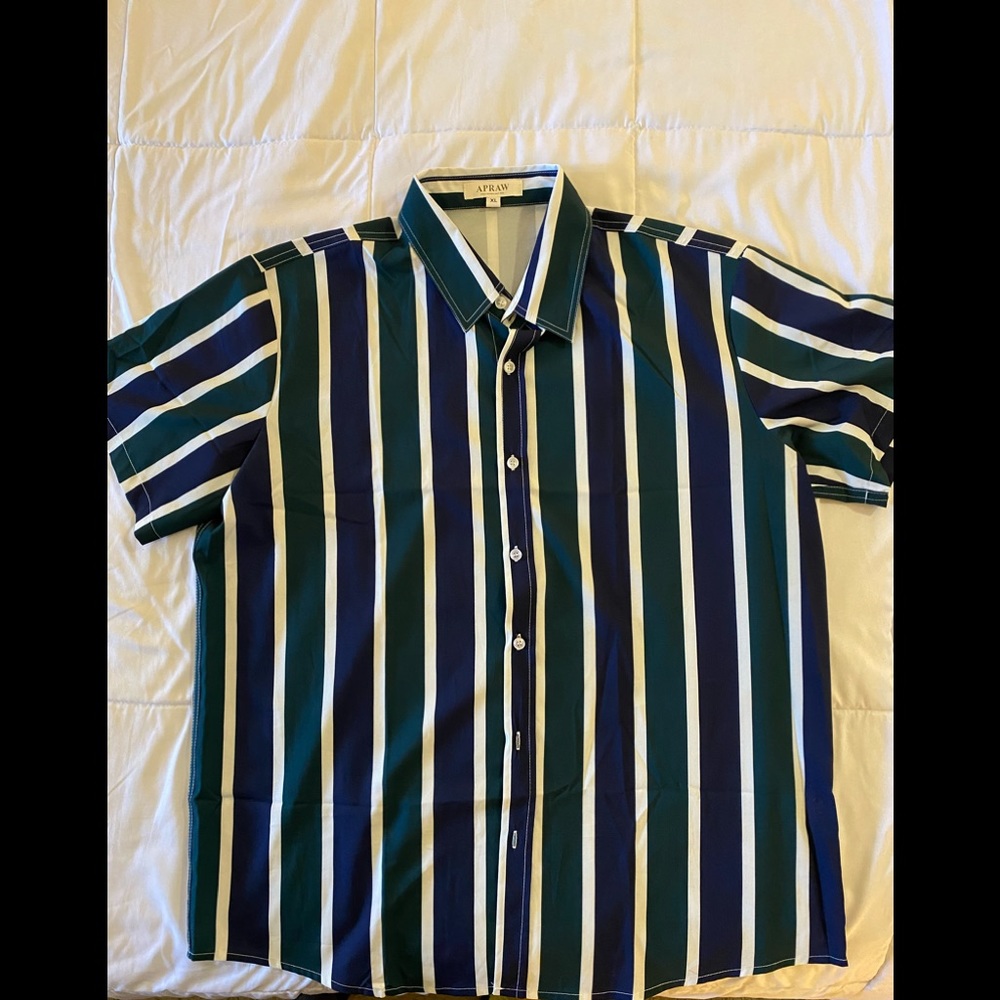 Super light and cool short sleeve button up!